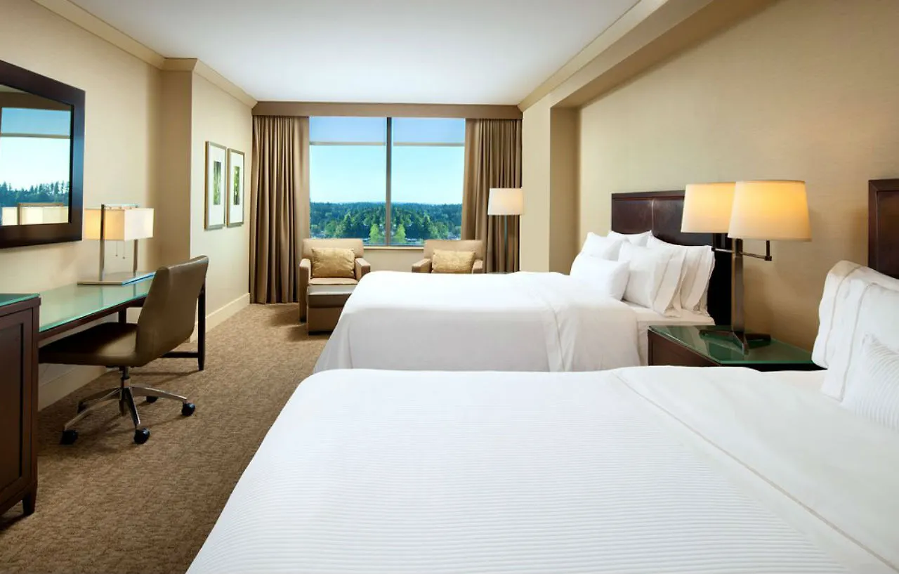 Hotel The Westin Bellevue 4*,